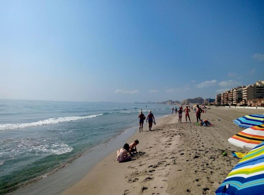 Apartamento En Primera Linea De Playa Murcia Eksteriør billede