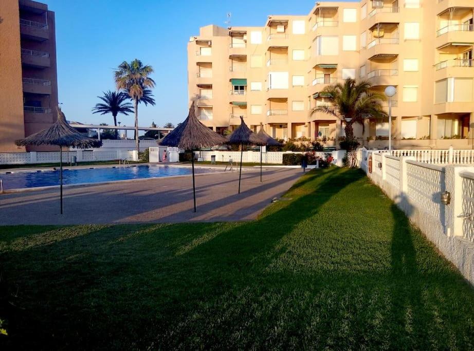 Apartamento En Primera Linea De Playa Murcia Eksteriør billede